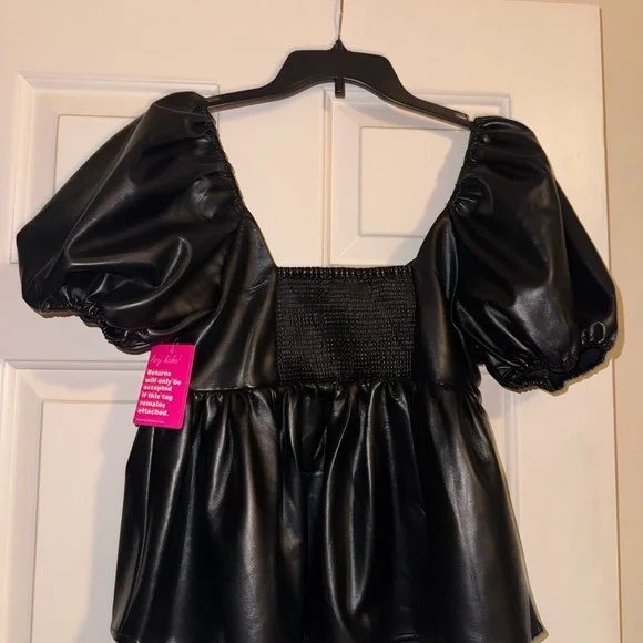 NWT  BUDDY  LOVE  Houston Puff Sleeve Faux Leather Top Blouse Shirt - Picture 8 of 11